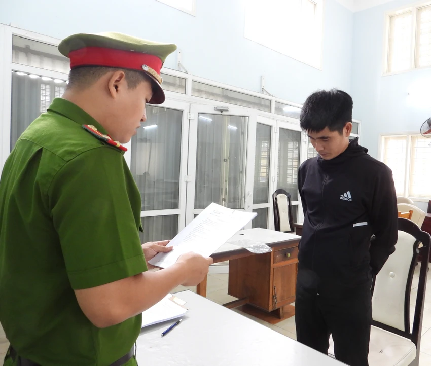 chơi game trên mạng.JPG