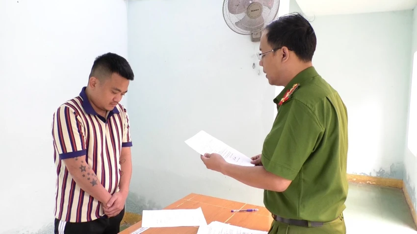 cho-vay-lai-nang-hiep.jpg