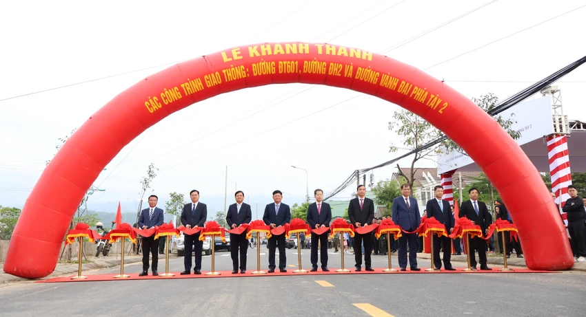 tuyen-duong-quan-trong-thanh-pho.JPG