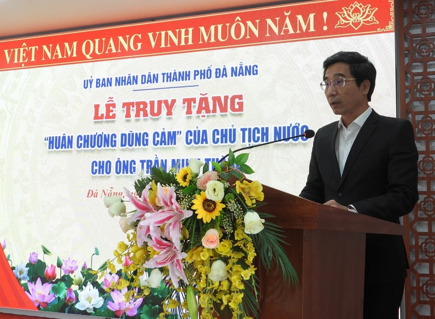 huan-chuong-dung-cam-da-nang.jpg