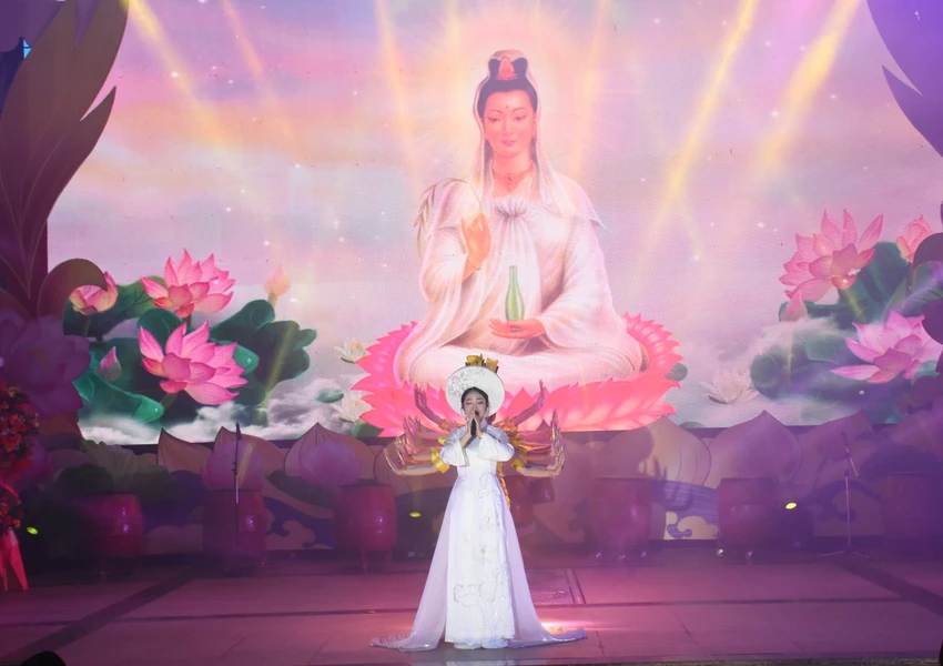 quan-the-am-ngu-hanh-son-phat.JPG