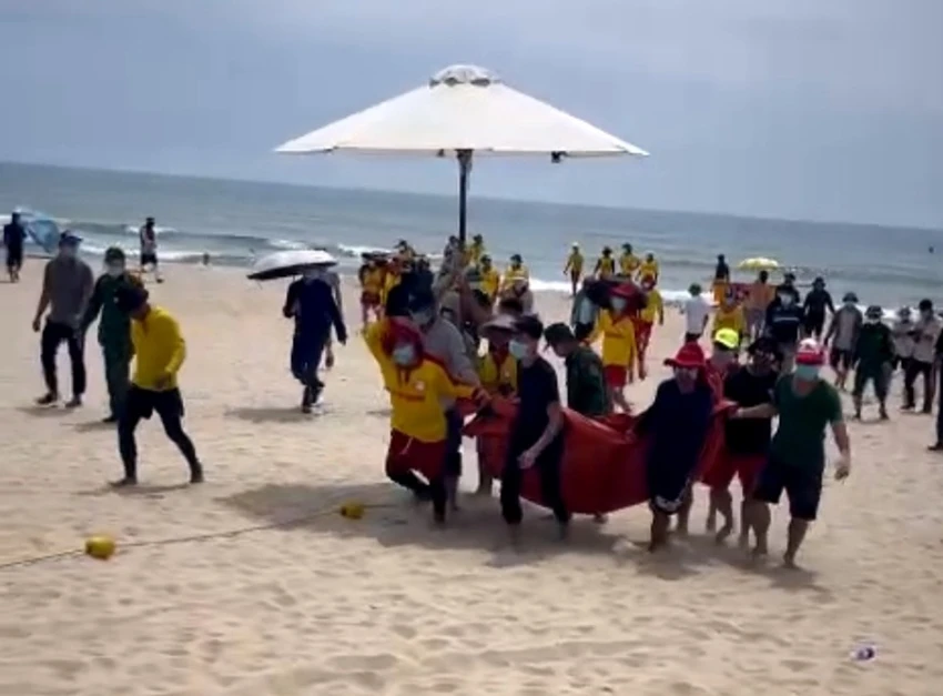bị đuối nước
