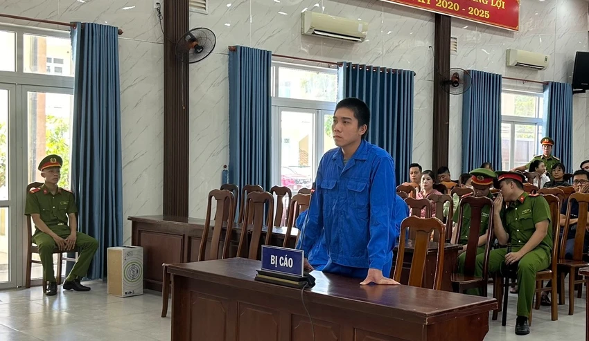 cướp giật tài sản