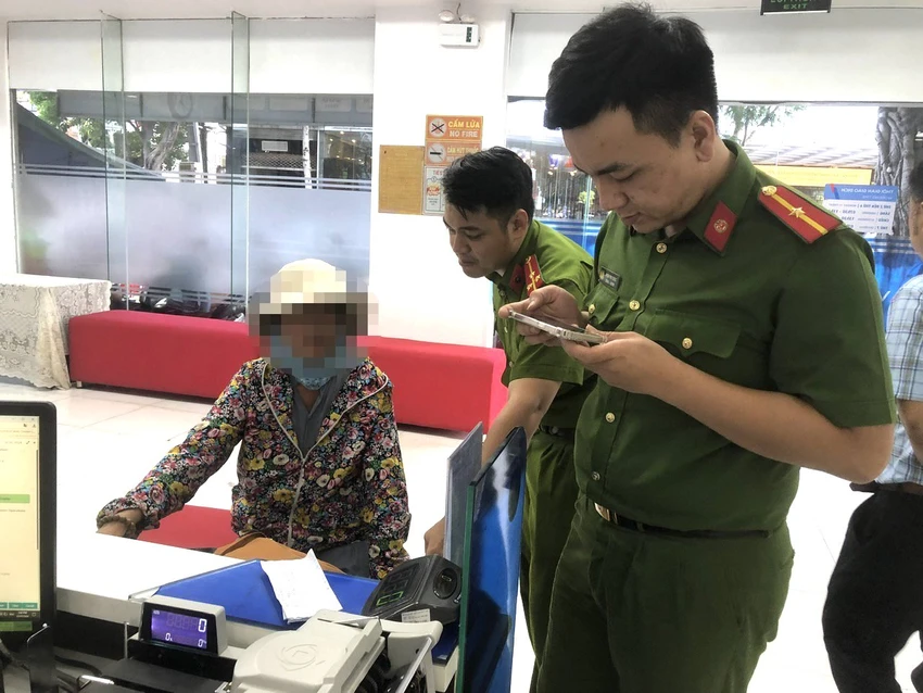 giả danh công an