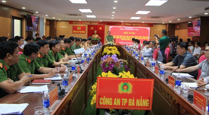 toan-canh.JPG