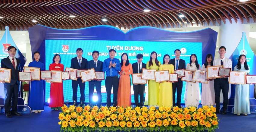 hoc-sinh-tieu-bieu.jpg