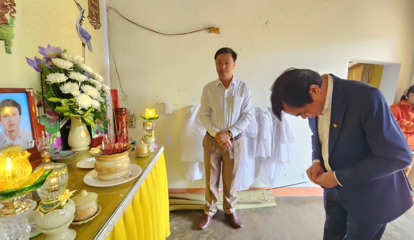 thap-huong.jpg