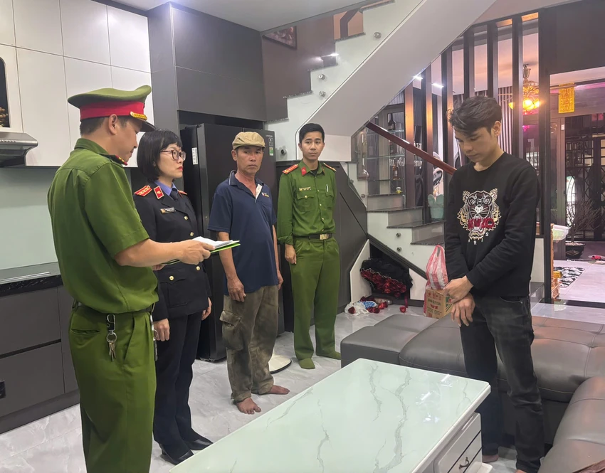 cung-toi.jpg