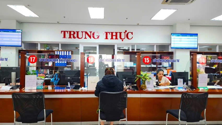 trung-tam.jpg