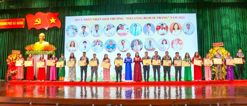ngày thầy thuốc việt nam