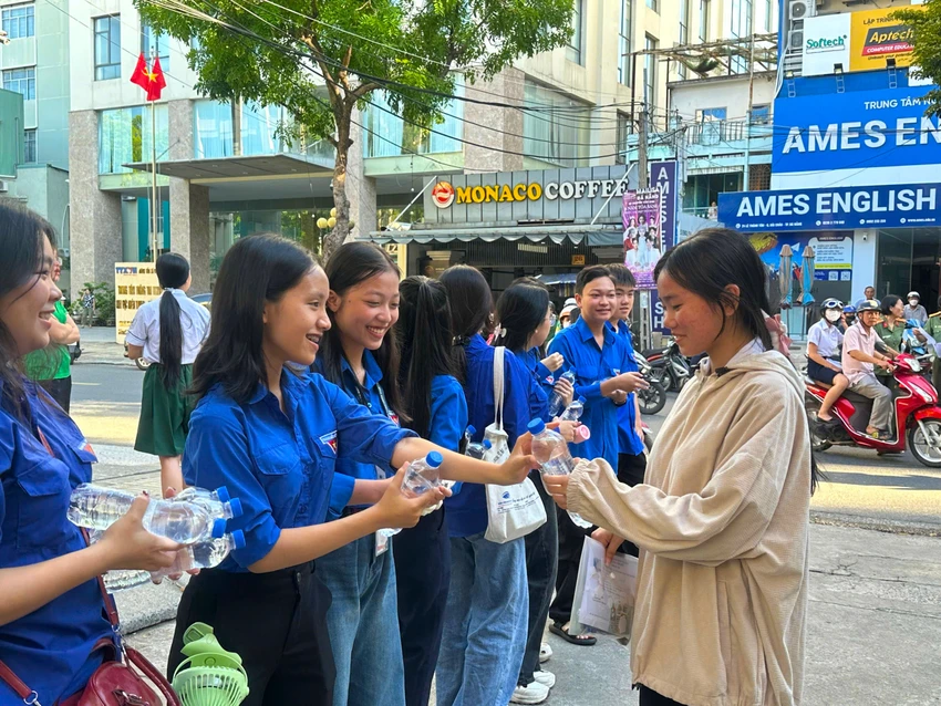 ky-thi-lop-10.jpg