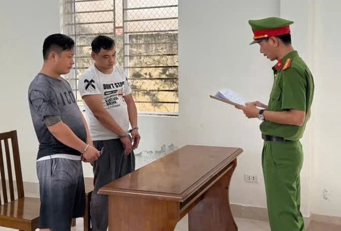 giả danh công an