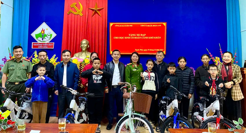 cong-an-xa-tuyen-phu-quang-tri.jpg
