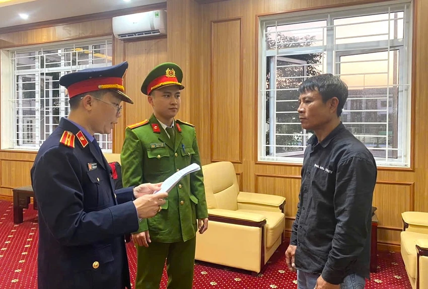 cong-an-ha-tinh.jpg