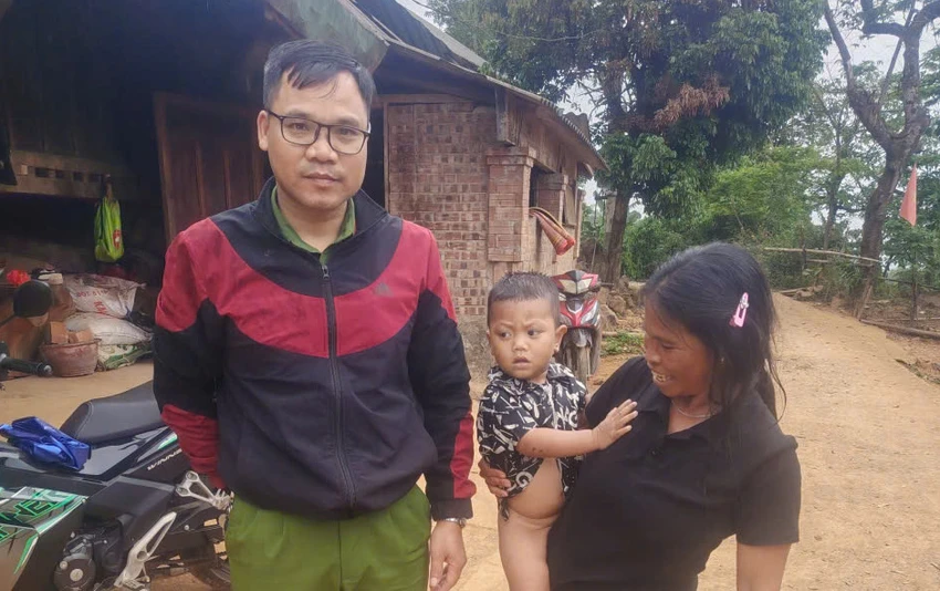 be-trai-duoi-nuoc-quang-tri.jpg