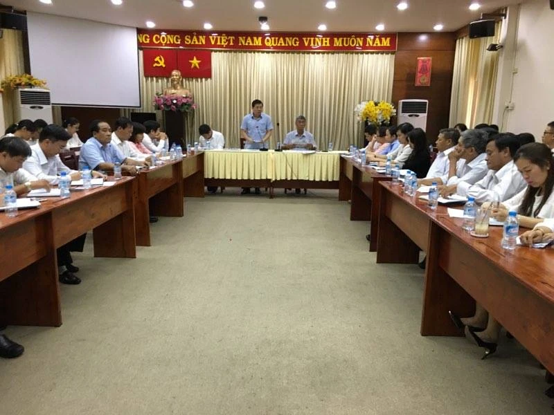 Cán bộ bắt tay giải cứu nhà sai phép: Sở TN&MT họp khẩn ảnh 1 Cán bộ bắt tay giải cứu nhà sai phép: Sở TN&MT họp khẩn ảnh 1