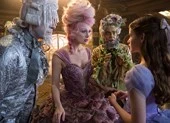 Disney tung trailer mới: Chuyến phiêu lưu kỳ ảo của Clara 