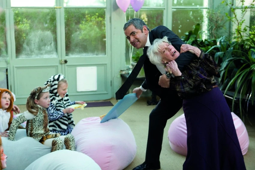 Nhìn lại phân cảnh thú vị trong phần trước của Johnny English ảnh 3