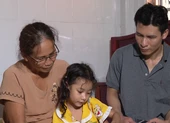 Xót xa trước hoàn cảnh người đàn ông khiếm khuyết phải một mình nuôi con 
