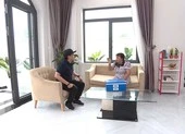 Người anh khóc nức nở khi bị em gái lỡ miệng chê hói đầu