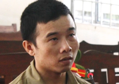 Vận chuyển súng từ Campuchia về Tây Ninh, nhận 5 năm tù ảnh 1 Vận chuyển súng từ Campuchia về Tây Ninh, nhận 5 năm tù ảnh 1