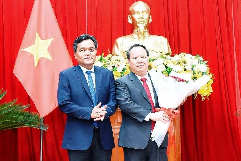 Nhân sự mới các tỉnh Yên Bái, Kon Tum và Gia Lai ảnh 3