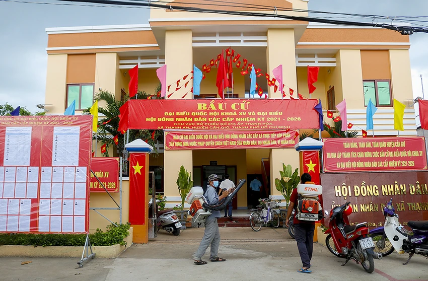 Hơn 69 triệu cử tri cả nước đi bầu cử ảnh 98 Hơn 69 triệu cử tri cả nước đi bầu cử ảnh 98