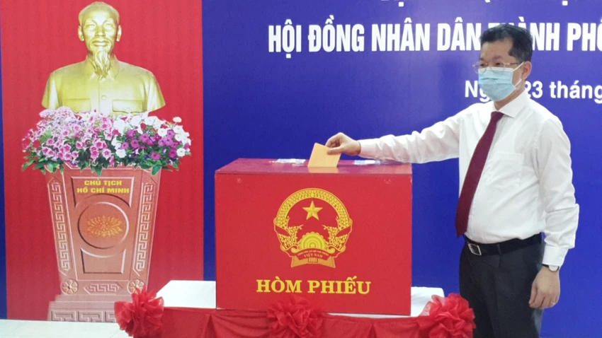 Hơn 69 triệu cử tri cả nước đi bầu cử ảnh 55 Hơn 69 triệu cử tri cả nước đi bầu cử ảnh 55