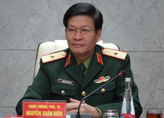 Thiếu tướng Nguyễn Xuân Kiên giữ chức Giám đốc Học viện Quân y. Ảnh: TTXVN Thiếu tướng Nguyễn Xuân Kiên giữ chức Giám đốc Học viện Quân y. Ảnh: TTXVN