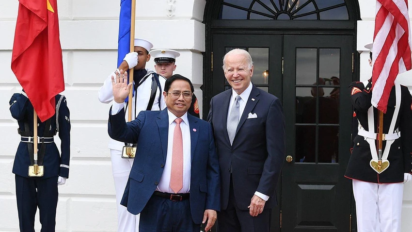 Tổng thống Joe Biden chia sẻ cá nhân ông luôn dành nhiều tình cảm cho đất nước và người dân Việt Nam. Ảnh: NHẬT BẮC Tổng thống Joe Biden chia sẻ cá nhân ông luôn dành nhiều tình cảm cho đất nước và người dân Việt Nam. Ảnh: NHẬT BẮC