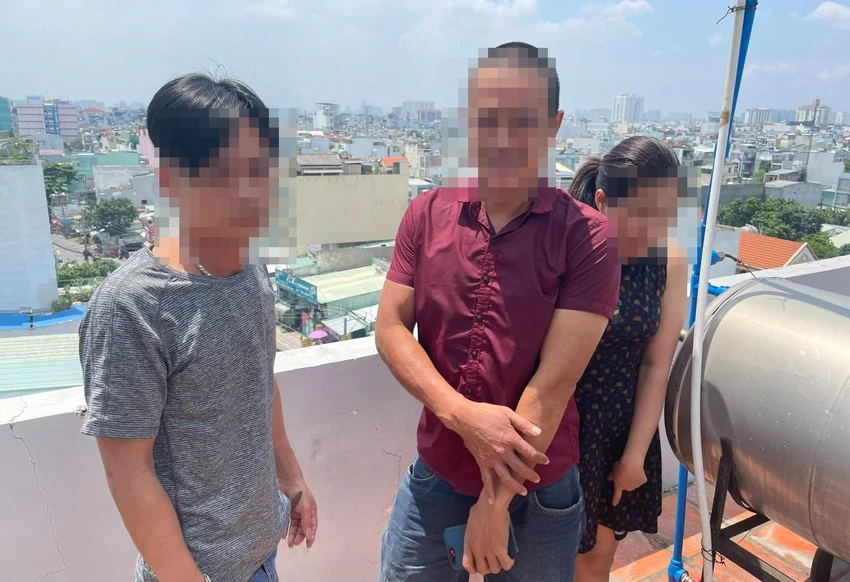 Công an Tân Phú phát hiện nhiều người dương tính với ma túy tại hai khách sạn trên địa bàn. Ảnh: HT Công an Tân Phú phát hiện nhiều người dương tính với ma túy tại hai khách sạn trên địa bàn. Ảnh: HT