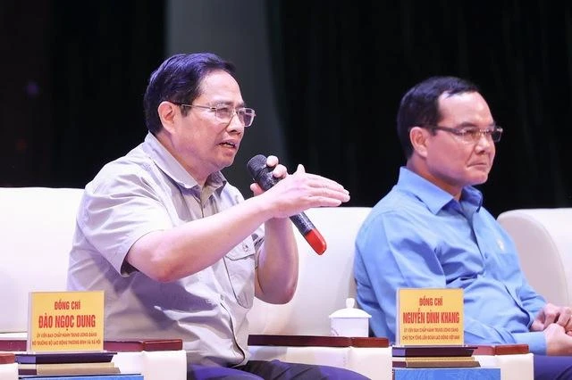 Các bộ, ngành đang phối hợp nhằm giải ngân 14.000 tỉ đồng đầu tư cho y tế cơ sở, y tế dự phòng. Ảnh: VGP Các bộ, ngành đang phối hợp nhằm giải ngân 14.000 tỉ đồng đầu tư cho y tế cơ sở, y tế dự phòng. Ảnh: VGP