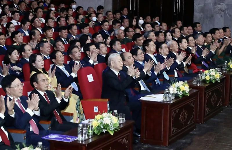 Lễ kỷ niệm 60 năm Ngày thiết lập quan hệ ngoại giao (5-9-1962 - 5-9-2022), 45 năm Ngày ký Hiệp ước Hữu nghị và Hợp tác Việt Nam - Lào (18-7-1977 - 18-7-2022). Ảnh: VGP Lễ kỷ niệm 60 năm Ngày thiết lập quan hệ ngoại giao (5-9-1962 - 5-9-2022), 45 năm Ngày ký Hiệp ước Hữu nghị và Hợp tác Việt Nam - Lào (18-7-1977 - 18-7-2022). Ảnh: VGP
