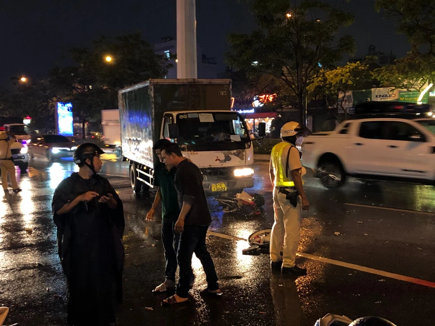 Hiện trường vụ tai nạn. Ảnh: ĐC Hiện trường vụ tai nạn. Ảnh: ĐC