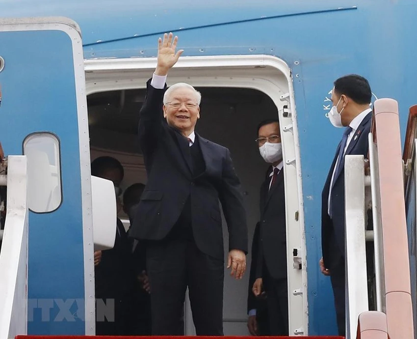Tổng Bí thư Nguyễn Phú Trọng đến Sân bay Quốc tế Bắc Kinh. Ảnh: TTXVN Tổng Bí thư Nguyễn Phú Trọng đến Sân bay Quốc tế Bắc Kinh. Ảnh: TTXVN