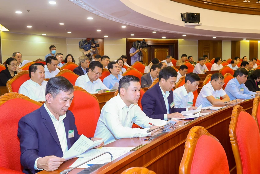 Các đại biểu tham dự Hội nghị. Ảnh: VGP bo-chinh-tri-trien-khai-nghi-quyet-30