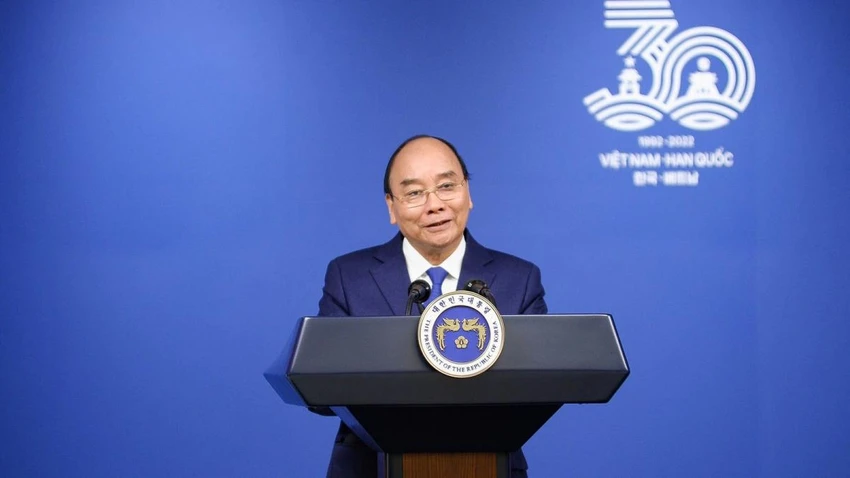 Chủ tịch nước Nguyễn Xuân Phúc vui mừng cho biết đã có cuộc hội đàm rất thành công với Tổng thống Yoon Suk Yeol. Ảnh: VOV Chủ tịch nước Nguyễn Xuân Phúc vui mừng cho biết đã có cuộc hội đàm rất thành công với Tổng thống Yoon Suk Yeol. Ảnh: VOV