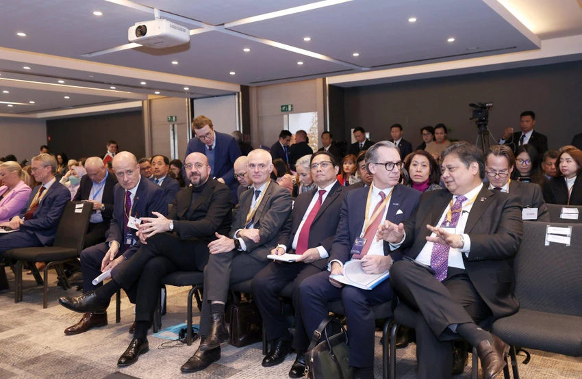 Các đại biểu dự Hội nghị Thượng đỉnh Kinh doanh ASEAN-EU. Ảnh: VGP Các đại biểu dự Hội nghị Thượng đỉnh Kinh doanh ASEAN-EU. Ảnh: VGP
