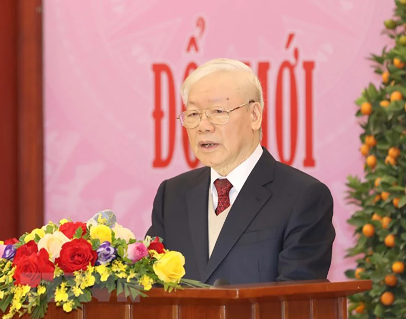 Tổng Bí thư Nguyễn Phú Trọng chúc Tết các lãnh đạo và nguyên lãnh đạo Đảng, Nhà nước. Ảnh: VGP