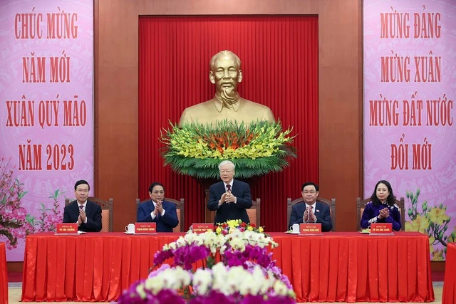 Tổng Bí thư Nguyễn Phú Trọng gửi đến các lão thành cách mạng, các lãnh đạo, nguyên lãnh đạo Đảng, Nhà nước, MTTQ Việt Nam cùng toàn thể đồng chí, đồng bào, chiến sĩ cả nước, đồng bào ta ở nước ngoài lời chào trân trọng, lời thăm hỏi chân tình và lời chúc mừng tốt đẹp nhất. Ảnh: VGP