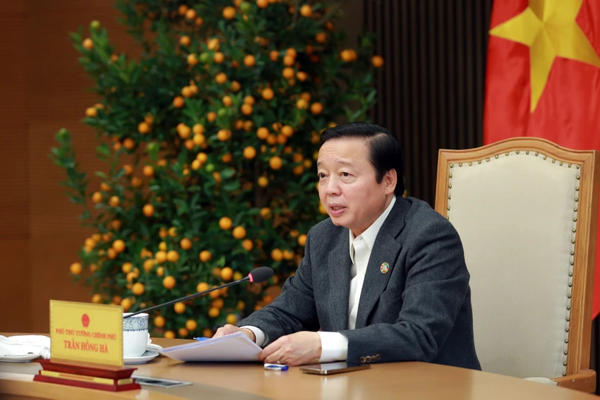 Phó Thủ tướng Trần Hồng Hà gợi mở một số nội dung trọng tâm trong dự thảo Luật Đất đai (sửa đổi) cần lấy ý kiến nhân dân. Ảnh: VGP Phó Thủ tướng Trần Hồng Hà gợi mở một số nội dung trọng tâm trong dự thảo Luật Đất đai (sửa đổi) cần lấy ý kiến nhân dân. Ảnh: VGP