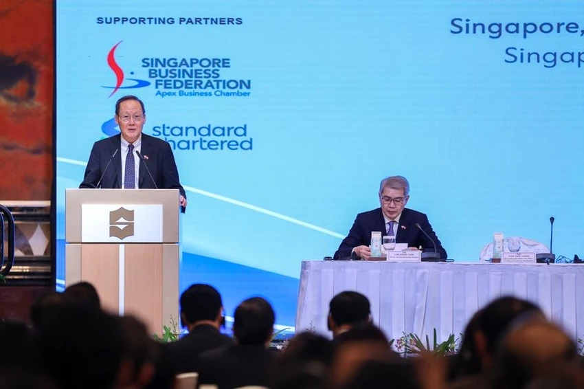 Bộ trưởng thứ hai Bộ Công Thương kiêm Bộ trưởng Bộ Lao động Singapore Tan See Leng phát biểu tại diễn đàn. Ảnh: VGP Bộ trưởng thứ hai Bộ Công Thương kiêm Bộ trưởng Bộ Lao động Singapore Tan See Leng phát biểu tại diễn đàn. Ảnh: VGP