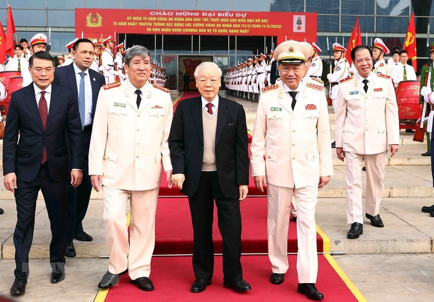 Tổng Bí thư Nguyễn Phú Trọng tới dự buổi lễ.