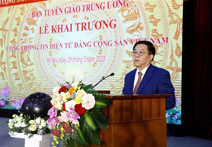 Trưởng ban Tuyên giáo Trung ương Nguyễn Trọng Nghĩa phát biểu tại buổi khai trương. Ảnh: TTXVN Trưởng ban Tuyên giáo Trung ương Nguyễn Trọng Nghĩa phát biểu tại buổi khai trương. Ảnh: TTXVN
