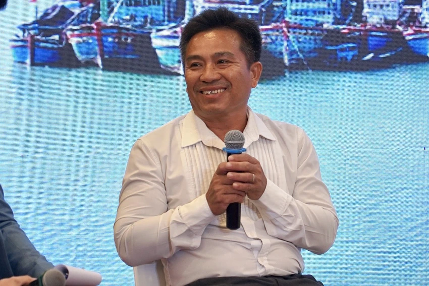 Ông Phạm Văn Thu, ngư dân huyện Cần Giờ, chia sẻ tại buổi lễ. Ảnh: BẢO PHƯƠNG Ông Phạm Văn Thu, ngư dân huyện Cần Giờ, chia sẻ tại buổi lễ. Ảnh: BẢO PHƯƠNG
