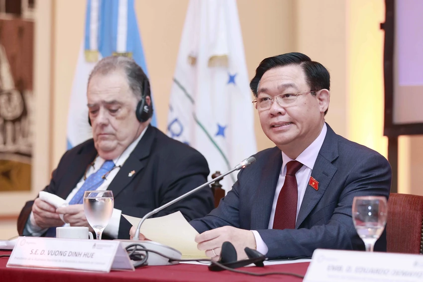 Chủ tịch Quốc hội Vương Đình Huệ phát biểu tại sự kiện. Ảnh: TTXVN Chủ tịch Quốc hội Vương Đình Huệ phát biểu tại sự kiện. Ảnh: TTXVN