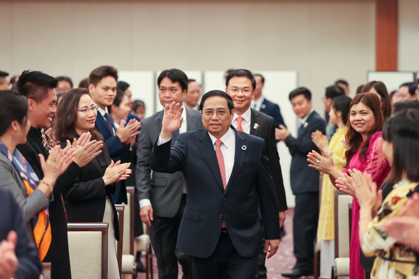 Thủ tướng Phạm Minh Chính gặp mặt cộng đồng người Việt Nam tại Nhật Bản. Ảnh: VGP Thủ tướng Phạm Minh Chính gặp mặt cộng đồng người Việt Nam tại Nhật Bản. Ảnh: VGP