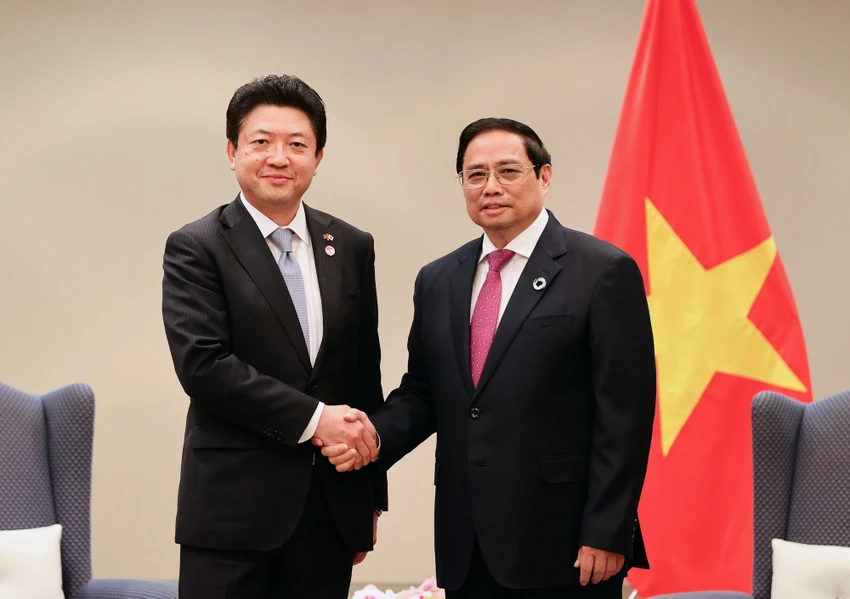 Thủ tướng Phạm Minh Chính tiếp ông Akio Yoshida, Chủ tịch điều hành Tập đoàn AEON. Ảnh: VGP Thủ tướng Phạm Minh Chính tiếp ông Akio Yoshida, Chủ tịch điều hành Tập đoàn AEON. Ảnh: VGP