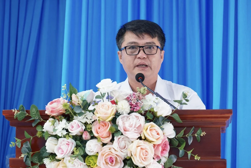 Ông Lê Tòng Văn - Chi cục trưởng Chi cục Thủy sản, Sở NN&amp;PTNT tỉnh Bà Rịa - Vũng Tàu, chia sẻ tại tọa đàm.