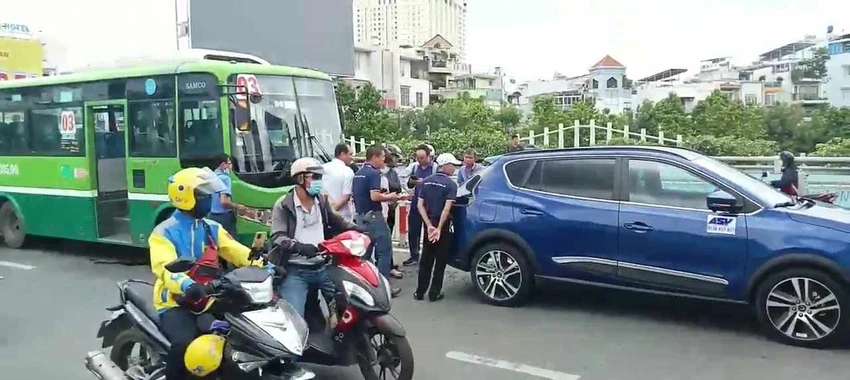 Hiện trường vụ tai nạn. Ảnh: ĐC Hiện trường vụ tai nạn. Ảnh: ĐC